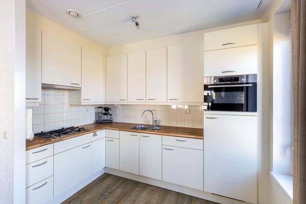 Foto - Te koop: Heerlijk ruim appartement in het gemoedelijke Klundert!
